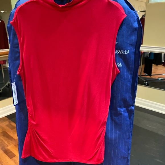 Red Women's Nygård Top/Tank (V Neck) Size Large - Picture 2 of 4